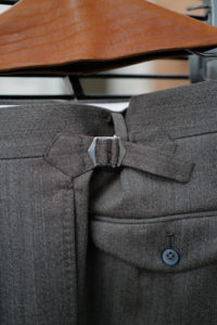 MAATEE & SONS 柿乃葉EX. ULKA ULKA – Kakinoha Trousers - 手記 ｜ 柿乃葉 / KAKINOHAHANARE